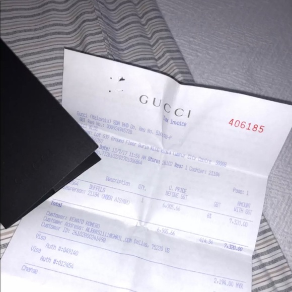 Gucci soft GG  Supreme duffle bag with web - Picture 6 of 6